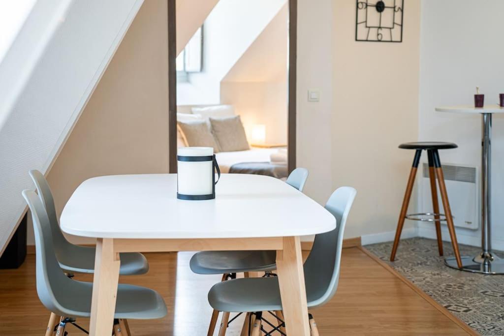 New Place Gramont-Proche Chateau Apartment По Екстериор снимка